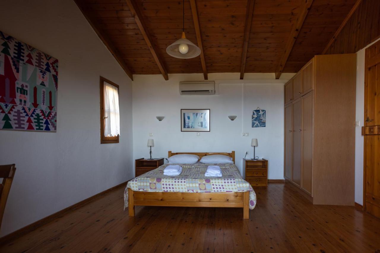 Manolis' House Villa Agia Paraskevi  Exteriör bild