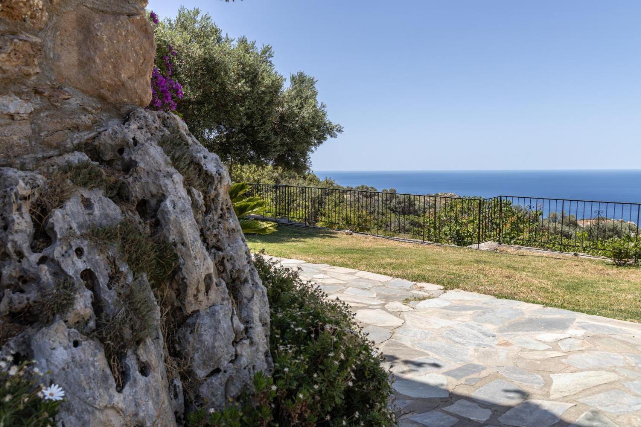 Manolis' House Villa Agia Paraskevi  Exteriör bild