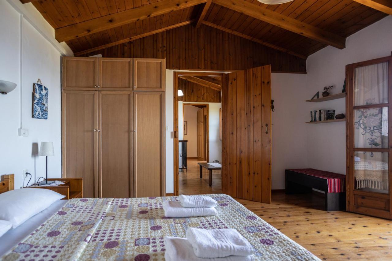 Manolis' House Villa Agia Paraskevi  Exteriör bild